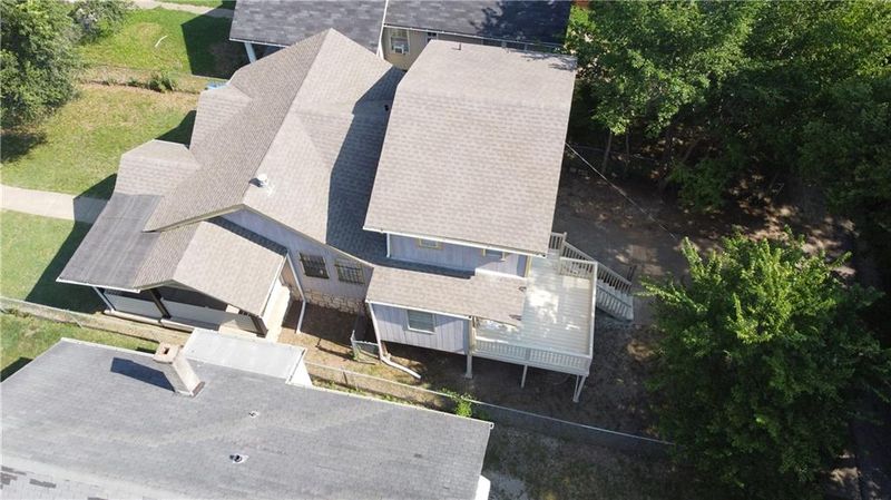 5205 Olive St, Kansas City, MO 64130