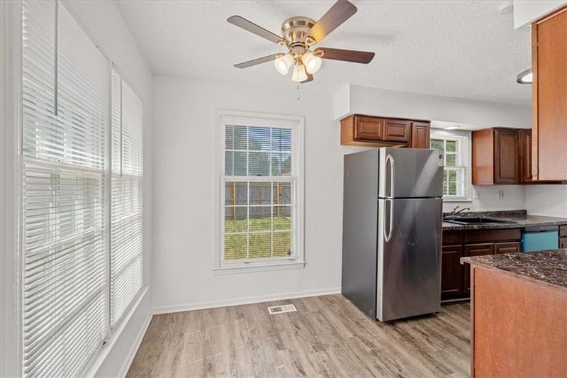 5800 E 99th St, Kansas City, MO 64134