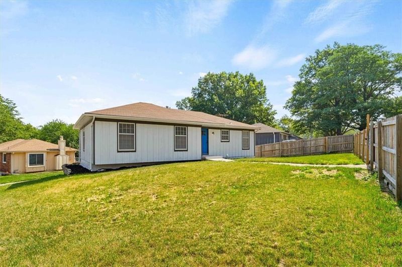 5800 E 99th St, Kansas City, MO 64134