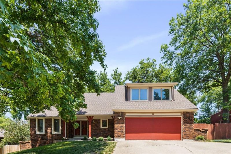7306 W 57th St, Overland Park, KS 66202