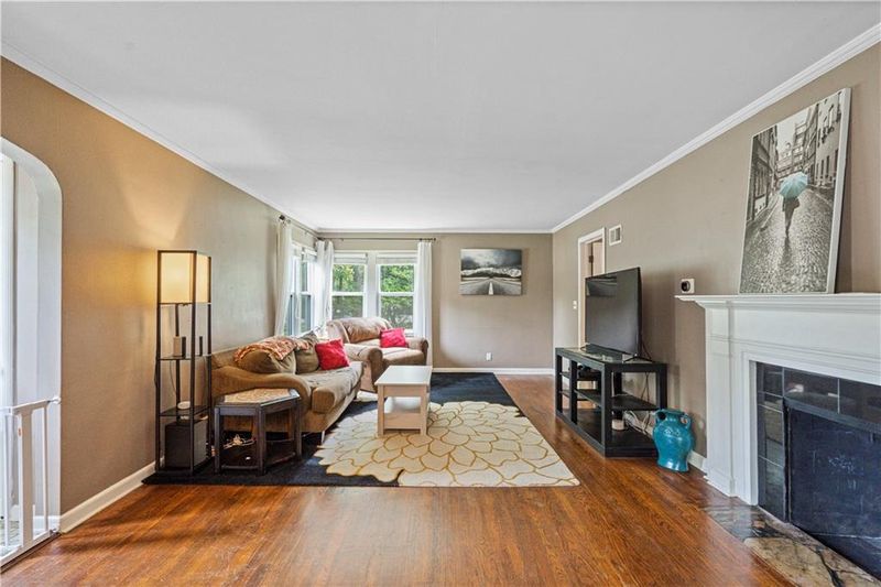 115 NE 43rd Ter, Kansas City, MO 64116