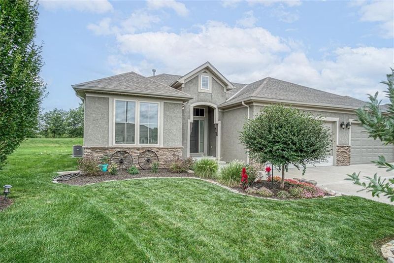 7540 N Eastern Ave, Kansas City, MO 64158