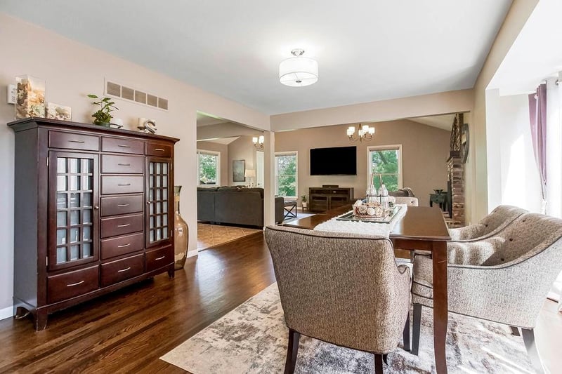 140 Terrace Trl, Lake Quivira, KS 66217