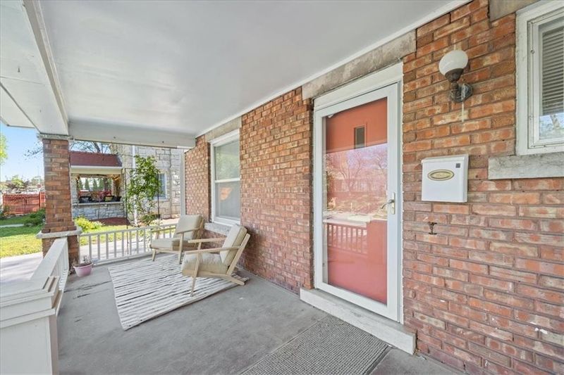 3319 Baltimore Ave, Kansas City, MO 64111