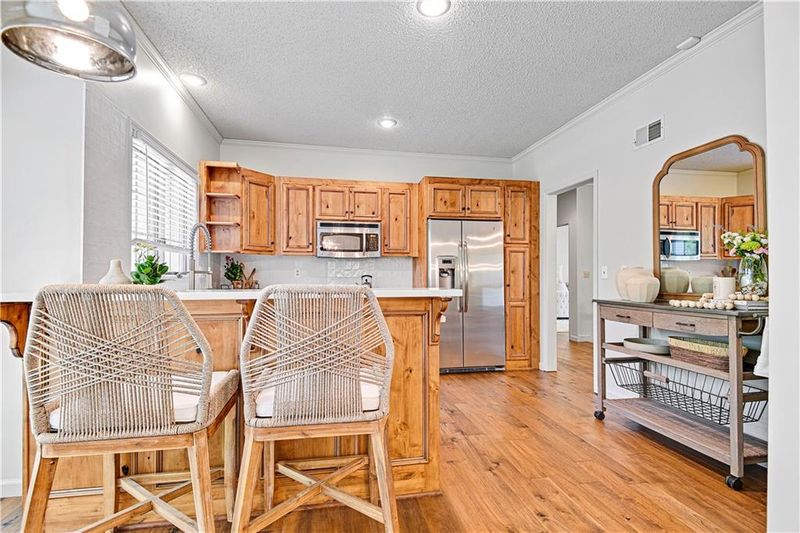 13832 Lowell Ave, Overland Park, KS 66223