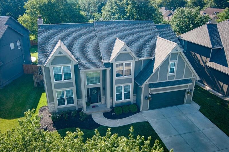 12813 Bluejacket St, Overland Park, KS 66213