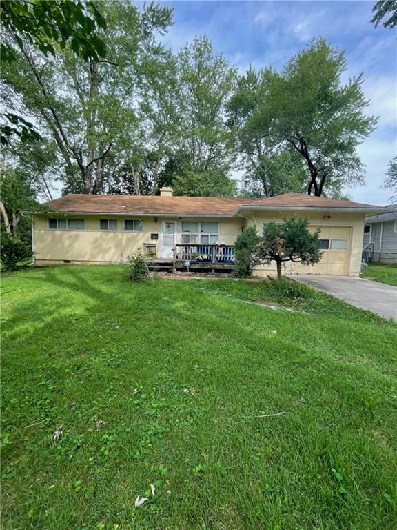 7704 E 111th Ter, Kansas City, MO 64134