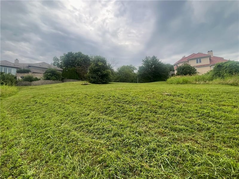 1200 NW 43rd Ter, Kansas City, MO 64116