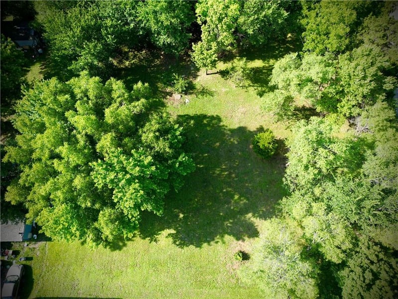 207 E Elm St, Centerville, KS 66014