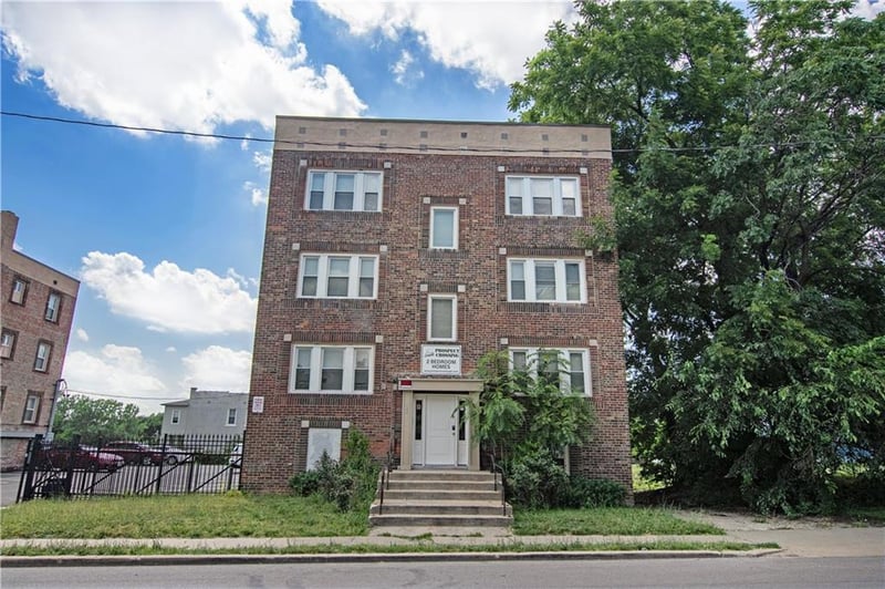 1010-1020 Prospect Ave, Kansas City, MO 64127