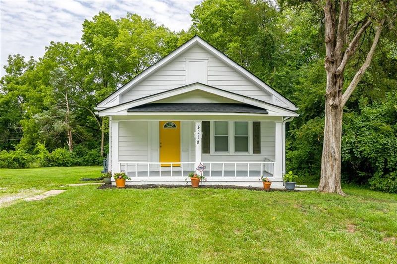 4210 E 54th Ter, Kansas City, MO 64130