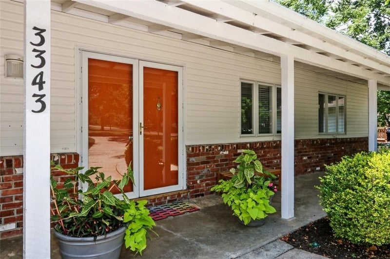 3343 W 98th St, Overland Park, KS 66206