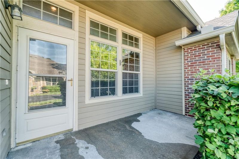 18560 W 158th Pl #5001, Olathe, KS 66062