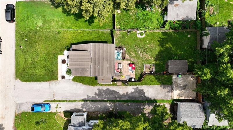 105 E 78 Ter, Kansas City, MO 64114