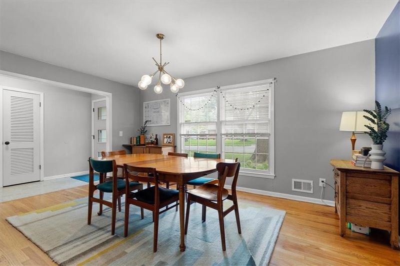 9609 Riggs St, Overland Park, KS 66212