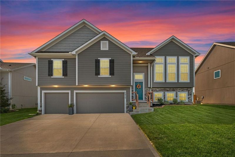 7013 NE 116th Ter, Kansas City, MO 64156