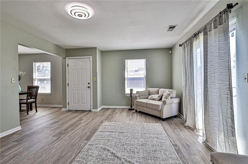 744 Cheyenne Ave, Kansas City, KS 66105