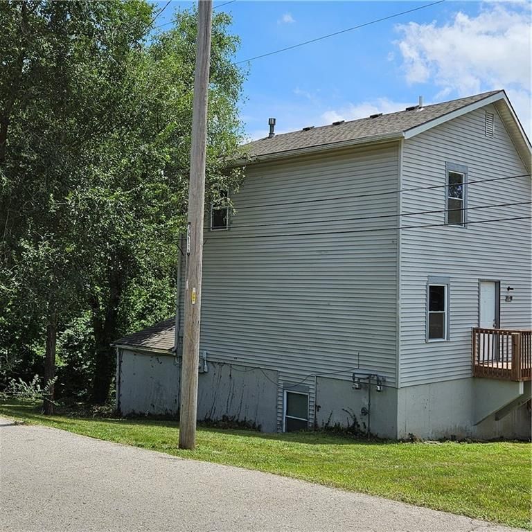 6901 Jackson Ave, Kansas City, MO 64132