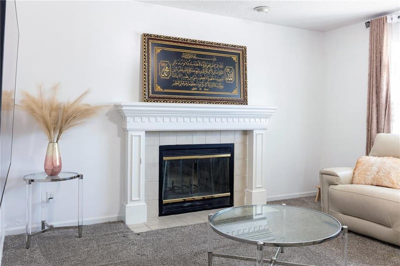 7701 NW 86th St, Kansas City, MO 64153