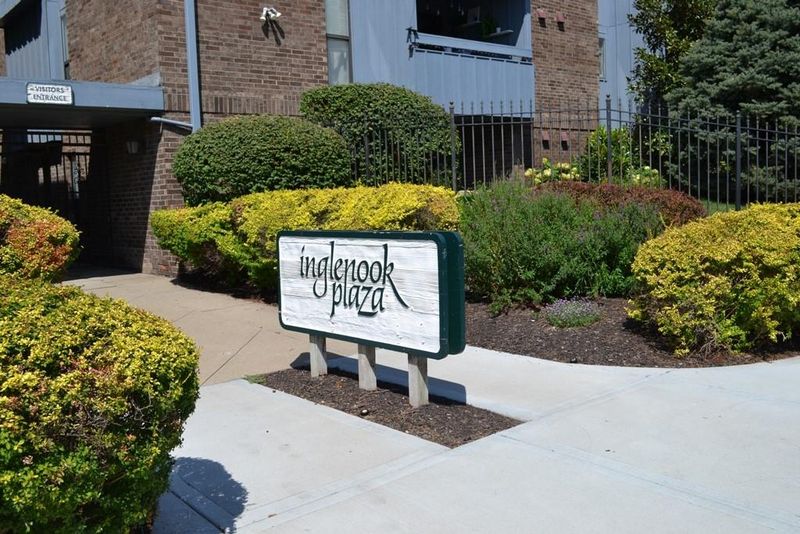 114 E 41st St #3, Kansas City, MO 64111