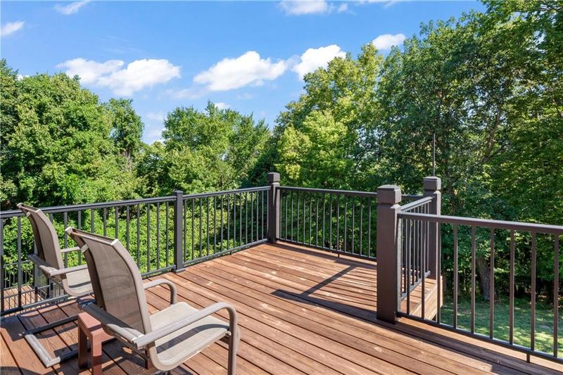 192 NE Hidden Ridge Pl, Lee's Summit, MO 64064