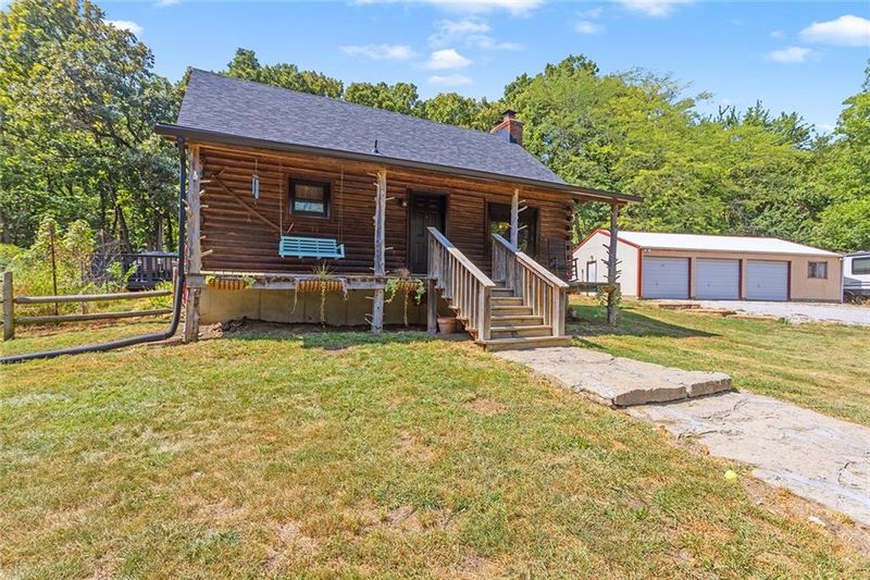 836 1571st Rd, Holden, MO 64040