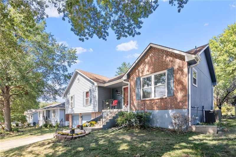 12200 E 58th Ter, Kansas City, MO 64133