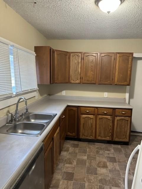 1930 S Willow Ave, Independence, MO 64052