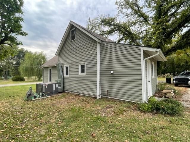 921 W 6th St, Pittsburg, KS 66762