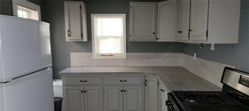 1805 Ruby Ave, Kansas City, KS 66106