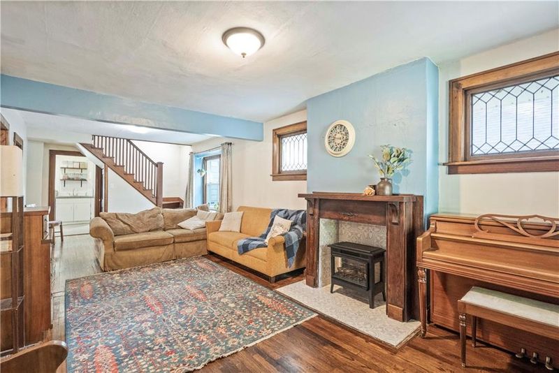337 Monroe Ave, Kansas City, MO 64124