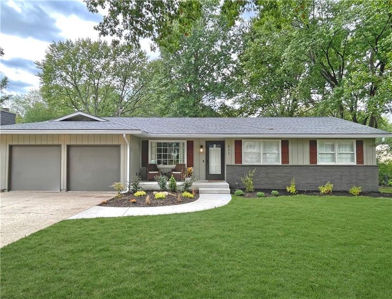 511 Kasold Dr, Lawrence, KS 66049