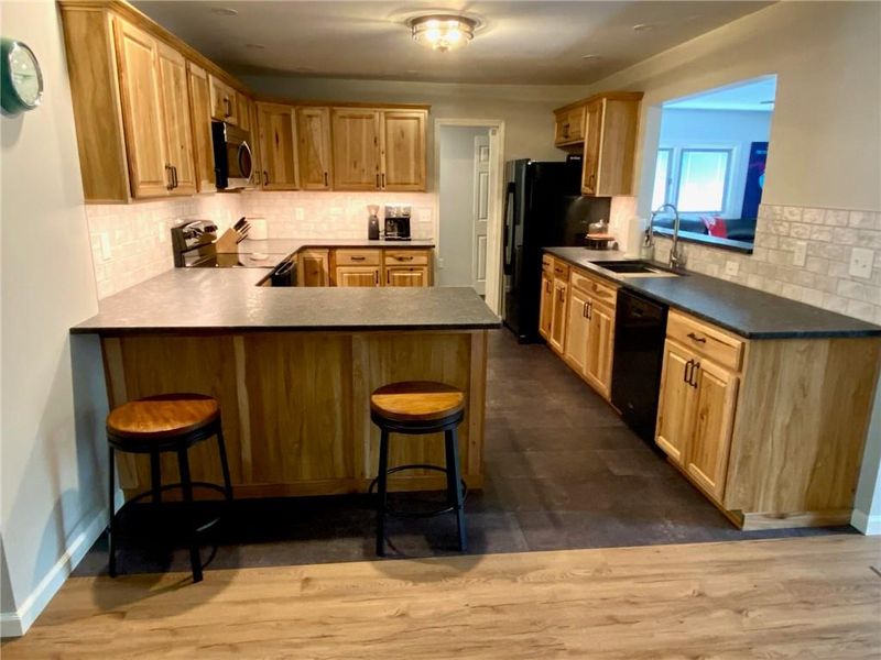511 Kasold Dr, Lawrence, KS 66049