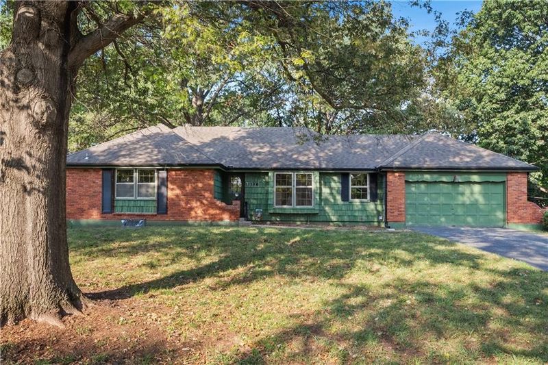 11138 Mcgee St, Kansas City, MO 64114