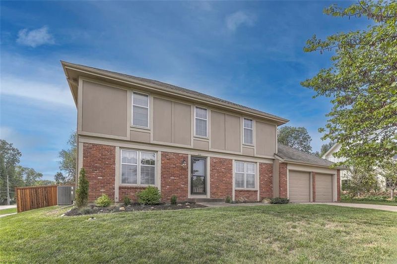 655 E 115 Ter, Kansas City, MO 64131