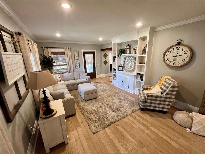 920 Brown Ave, Osawatomie, KS 66064
