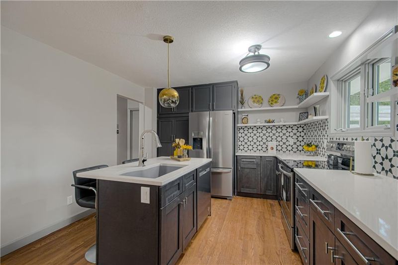 2609 NW 88th St, Kansas City, MO 64154