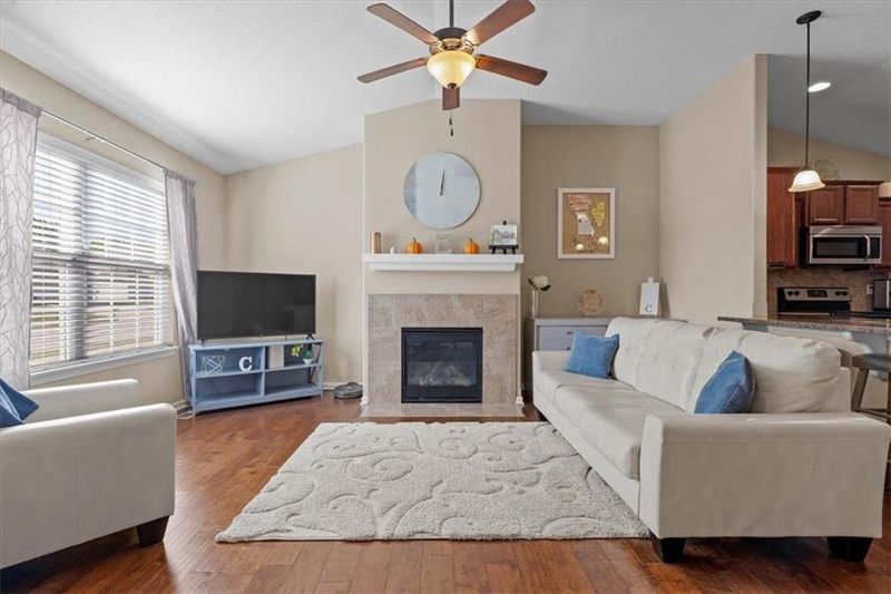 3408 NW 87th St, Kansas City, MO 64154