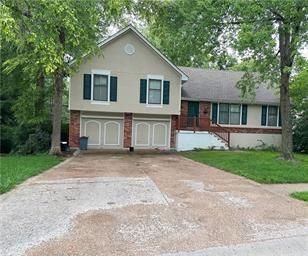 5209 NW 58 Ter, Kansas City, MO 64151