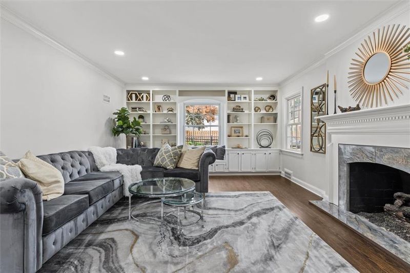 1202 W 62 St, Kansas City, MO 64113