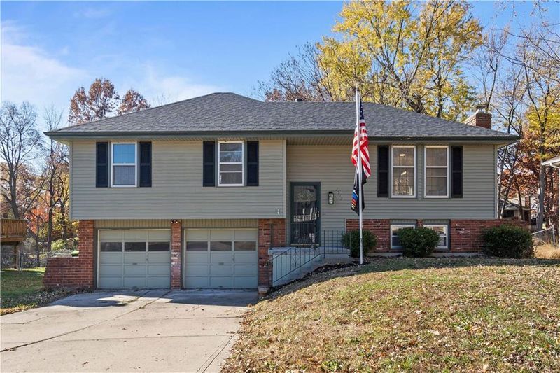 7513 NW 76th Ter, Kansas City, MO 64152