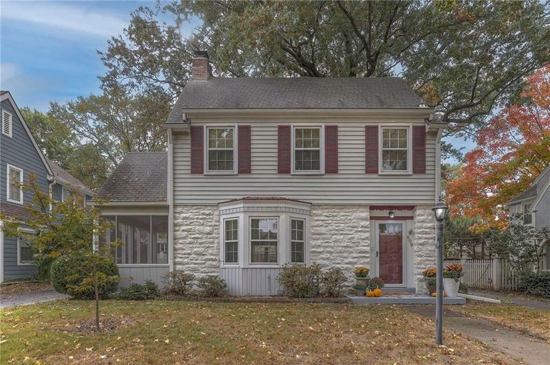 609 E 64th Ter, Kansas City, MO 64131