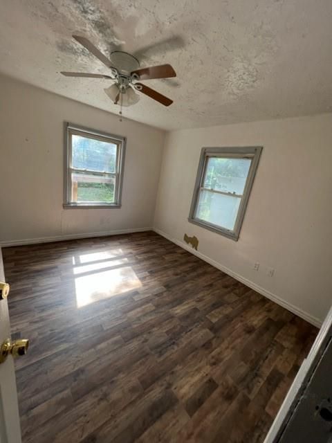 6237 S Benton Ave, Kansas City, MO 64130