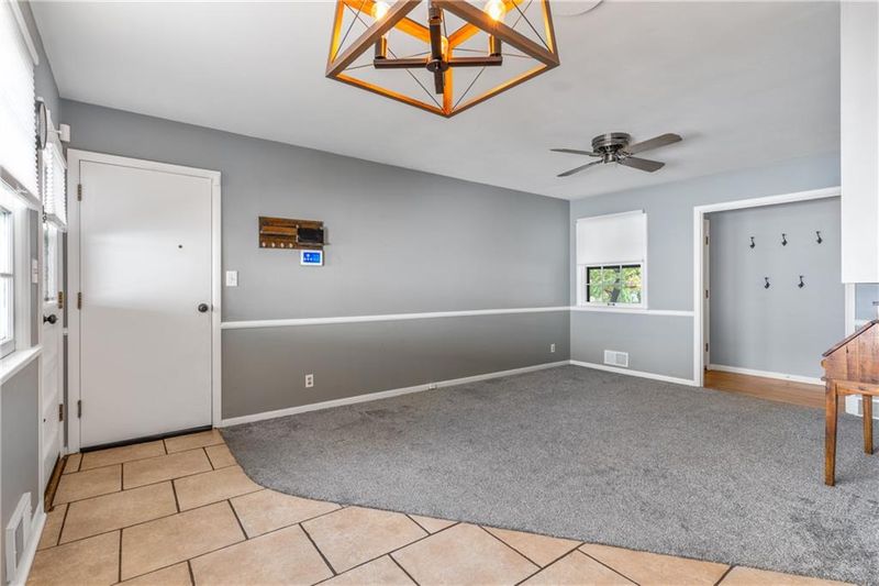 8430 Tomahawk Rd, Overland Park, KS 66207