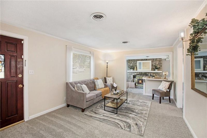 7707 E 83rd St, Kansas City, MO 64138