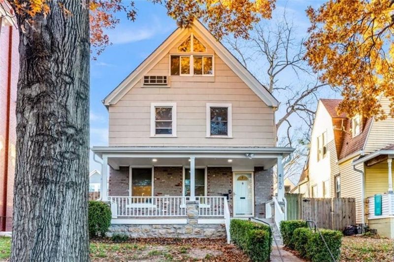 4150 Mcgee St, Kansas City, MO 64111