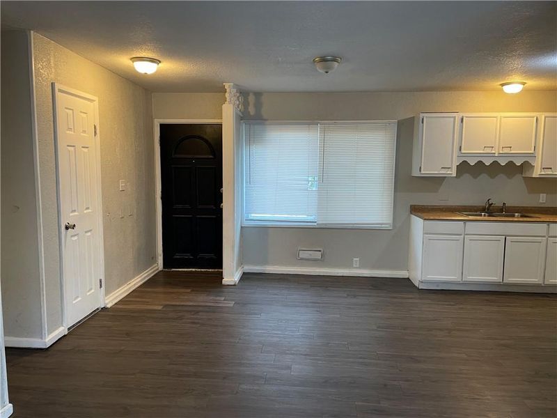 7606 E 111th Ter, Kansas City, MO 64134