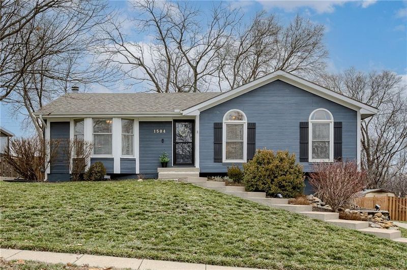 1504 Lynette St, Liberty, MO 64068