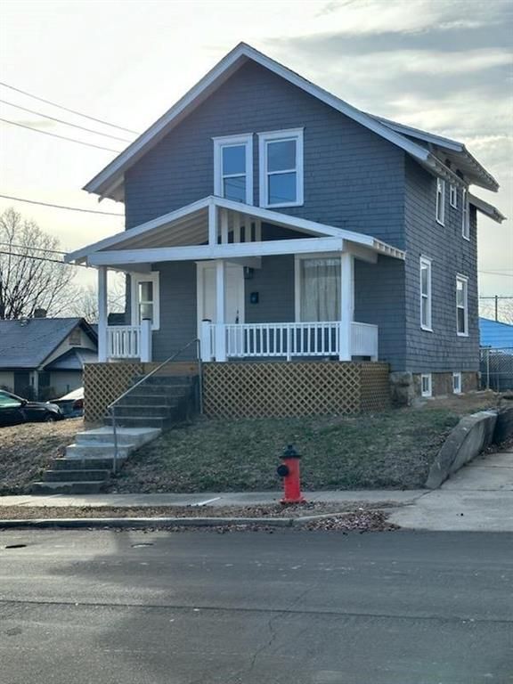 3509 E 30 St, Kansas City, MO 64128