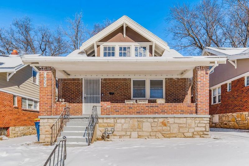 1830 E 68th Ter, Kansas City, MO 64132